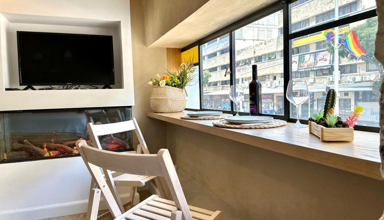 Boutique Apartment In Heart Of Хайфа Экстерьер фото