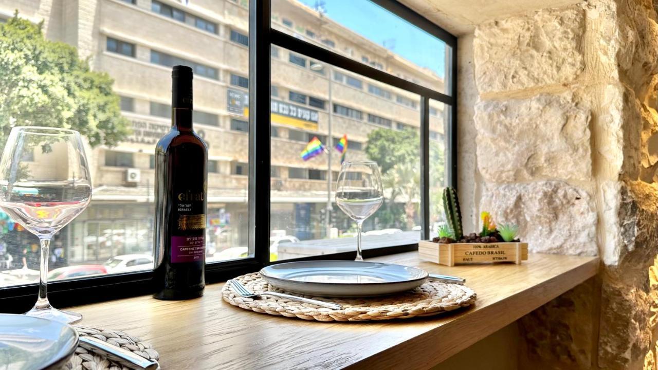 Boutique Apartment In Heart Of Хайфа Экстерьер фото